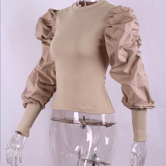 PUFFED SLEEVE SWEATER NEW w|o TAGs - Picture 3 of 5